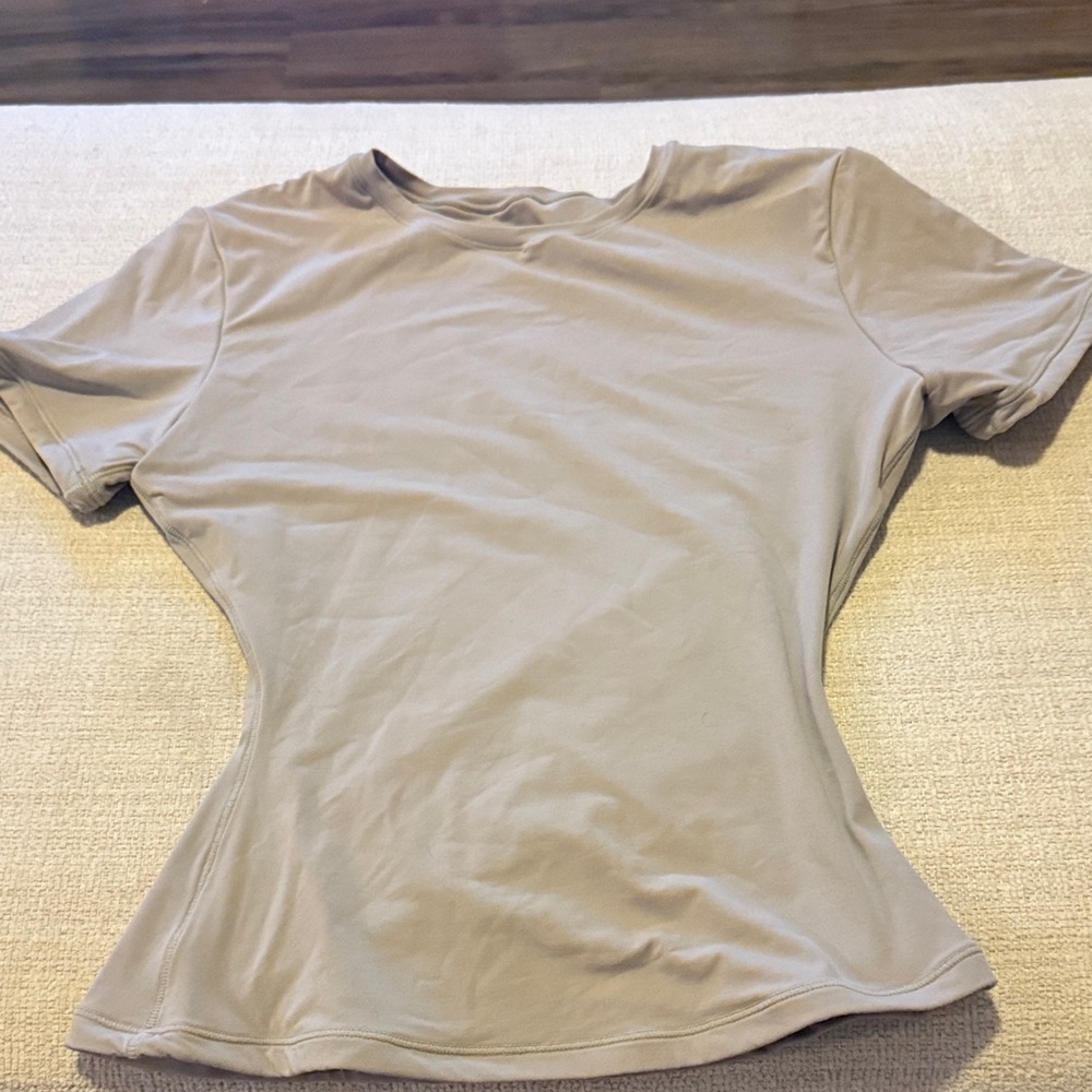 Women’s beige stretchy & soft, contour Tee